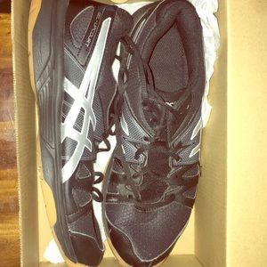 Black Volleyball Shoes 🏐🏐🏐❗️❤️